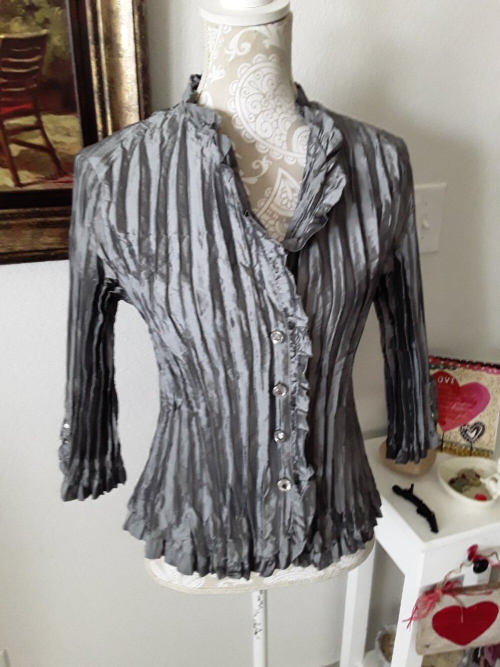 Agora lovely gray shimmer crinkle 3/4 sleeve size PM